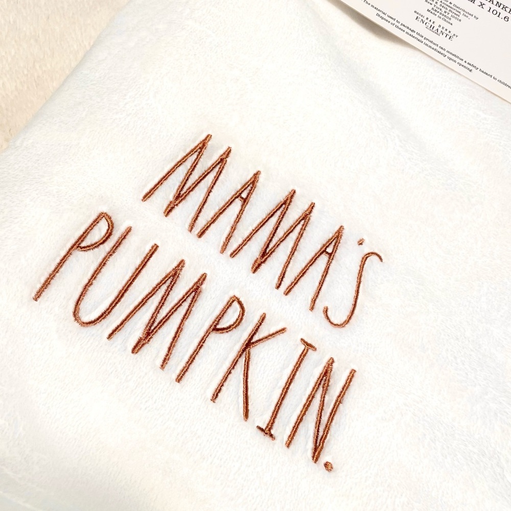 NWT Rae Dunn Baby Plush MAMA’S PUMPKIN Blanket - Picture 2 of 4